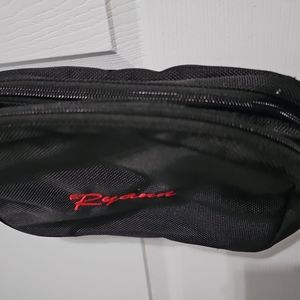 RYANN COSMETICS 2 DIVIDER POUCH